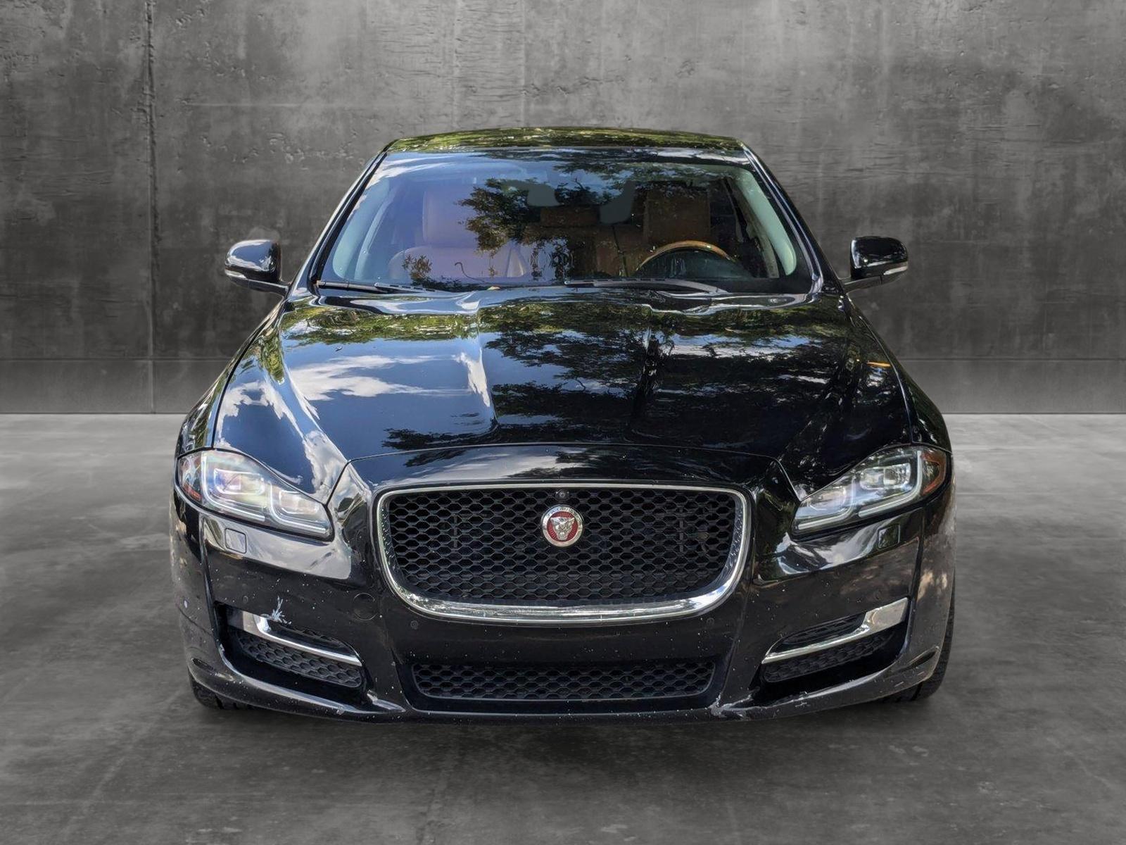 2017 Jaguar XJ Vehicle Photo in Maitland, FL 32751