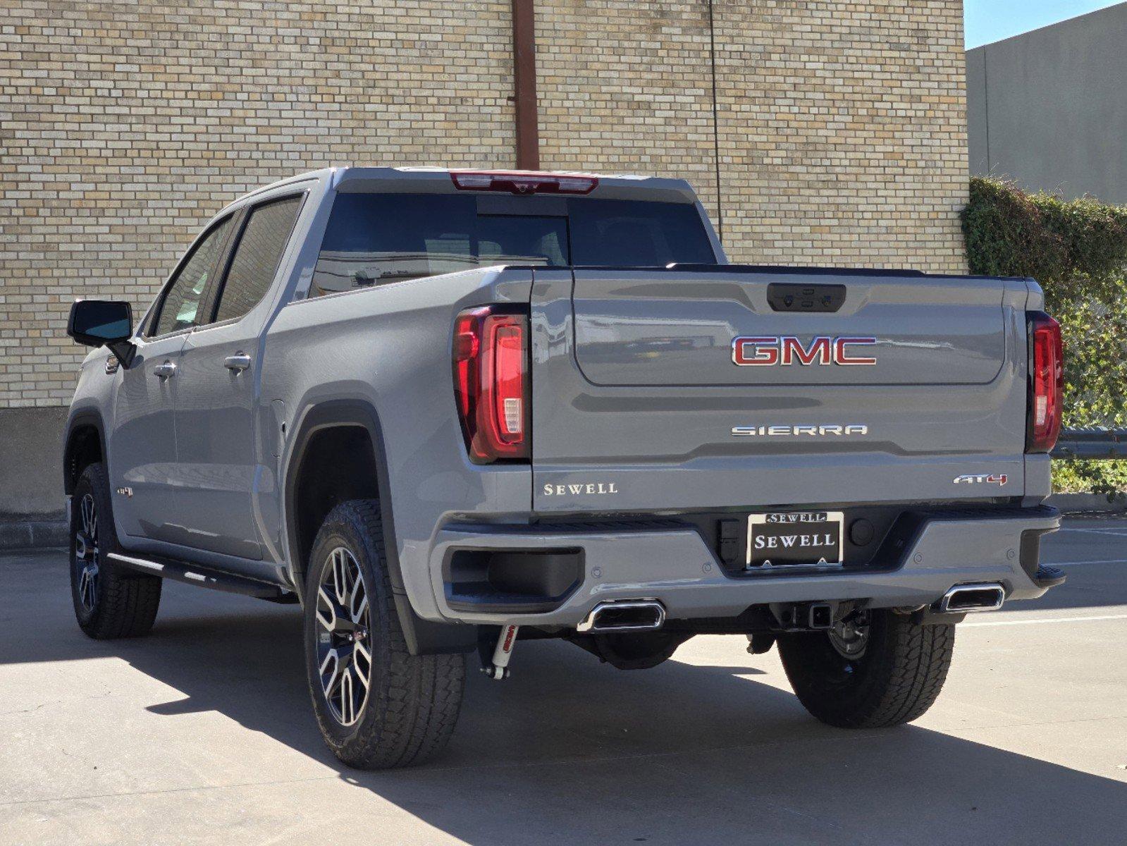 2025 GMC Sierra 1500 Vehicle Photo in DALLAS, TX 75209-3016