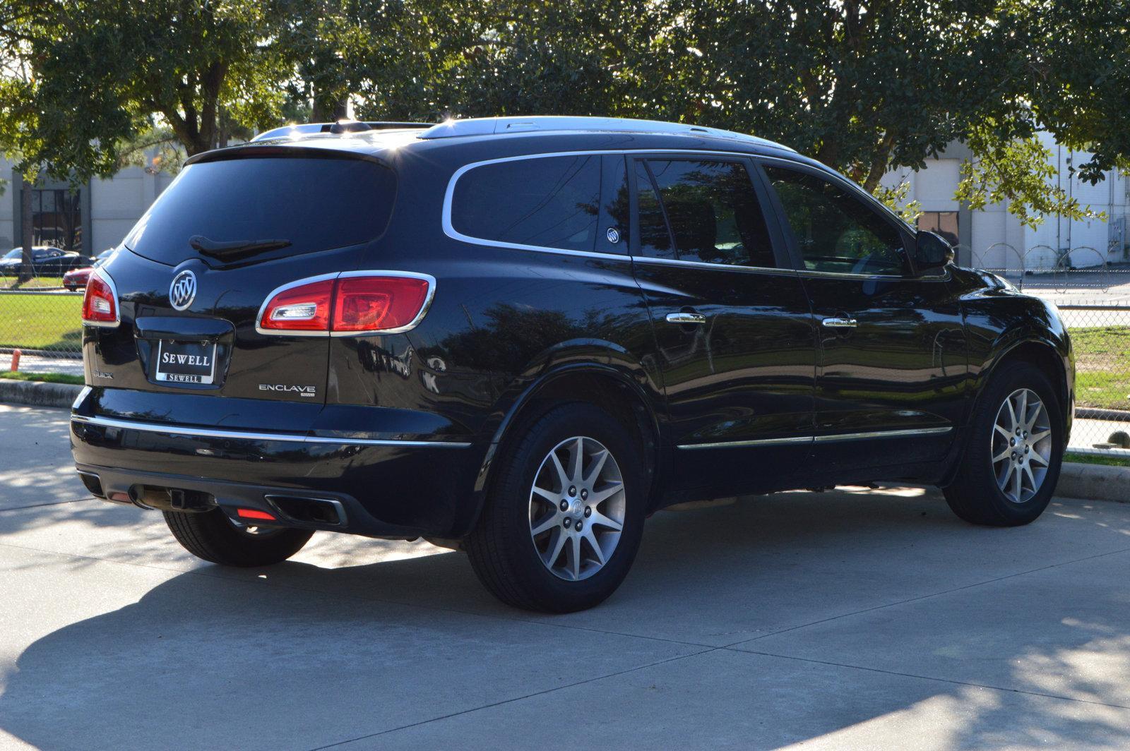 2017 Buick Enclave Vehicle Photo in Houston, TX 77090