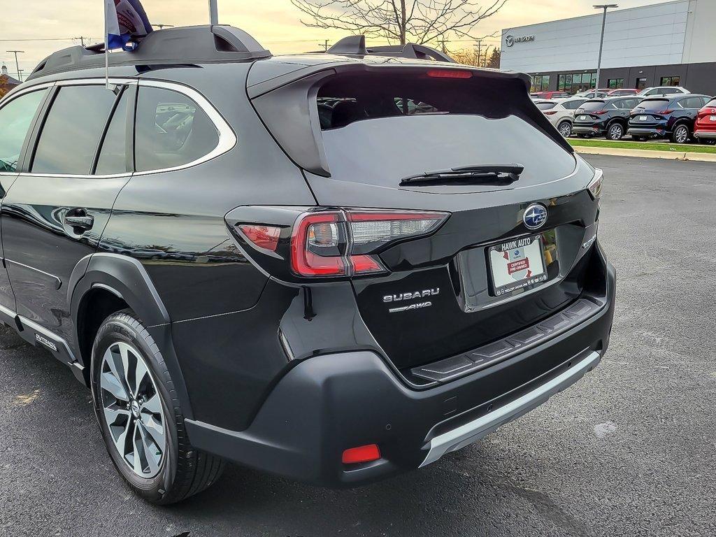 2023 Subaru Outback Vehicle Photo in Saint Charles, IL 60174