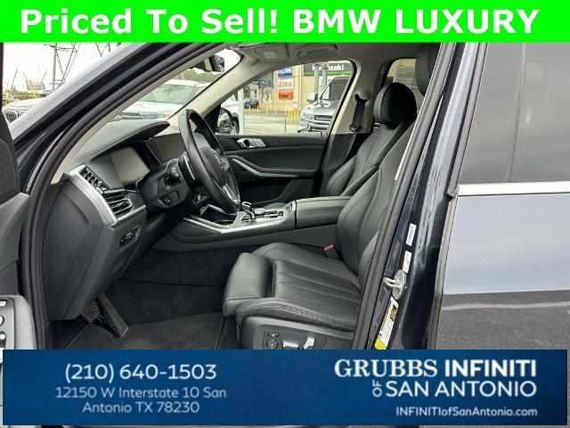 2022 BMW X7 xDrive40i Vehicle Photo in San Antonio, TX 78230