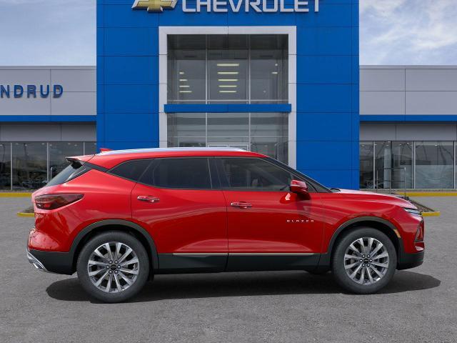 2025 Chevrolet Blazer Vehicle Photo in GREEN BAY, WI 54302-3701