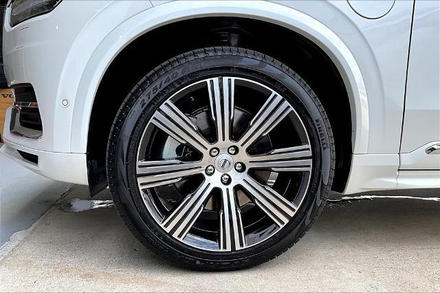 2024 Volvo XC90 Recharge Plug-In Hybrid Vehicle Photo in Houston, TX 77007