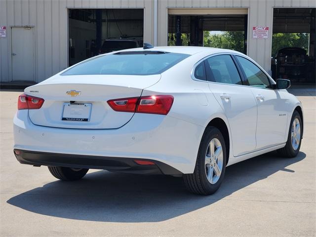 2025 Chevrolet Malibu Vehicle Photo in GAINESVILLE, TX 76240-2013