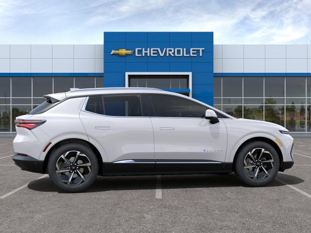 2024 Chevrolet Equinox EV Vehicle Photo in VALENCIA, CA 91355-1705