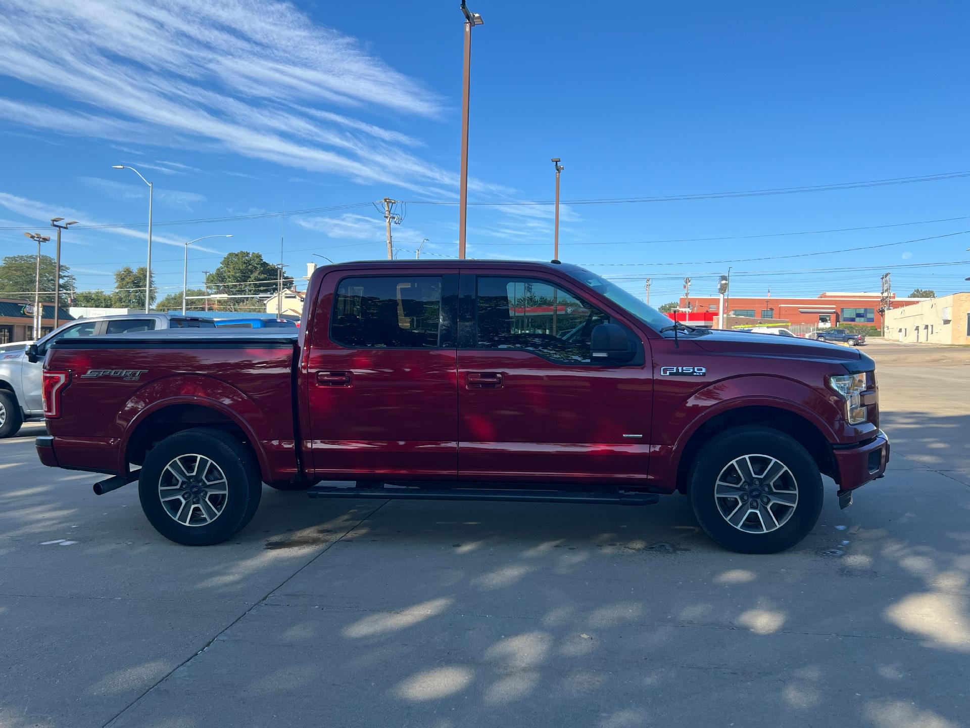 Used 2016 Ford F-150 XLT with VIN 1FTEW1EP5GFC18491 for sale in Kansas City