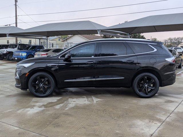 2023 Buick Enclave Vehicle Photo in SELMA, TX 78154-1459