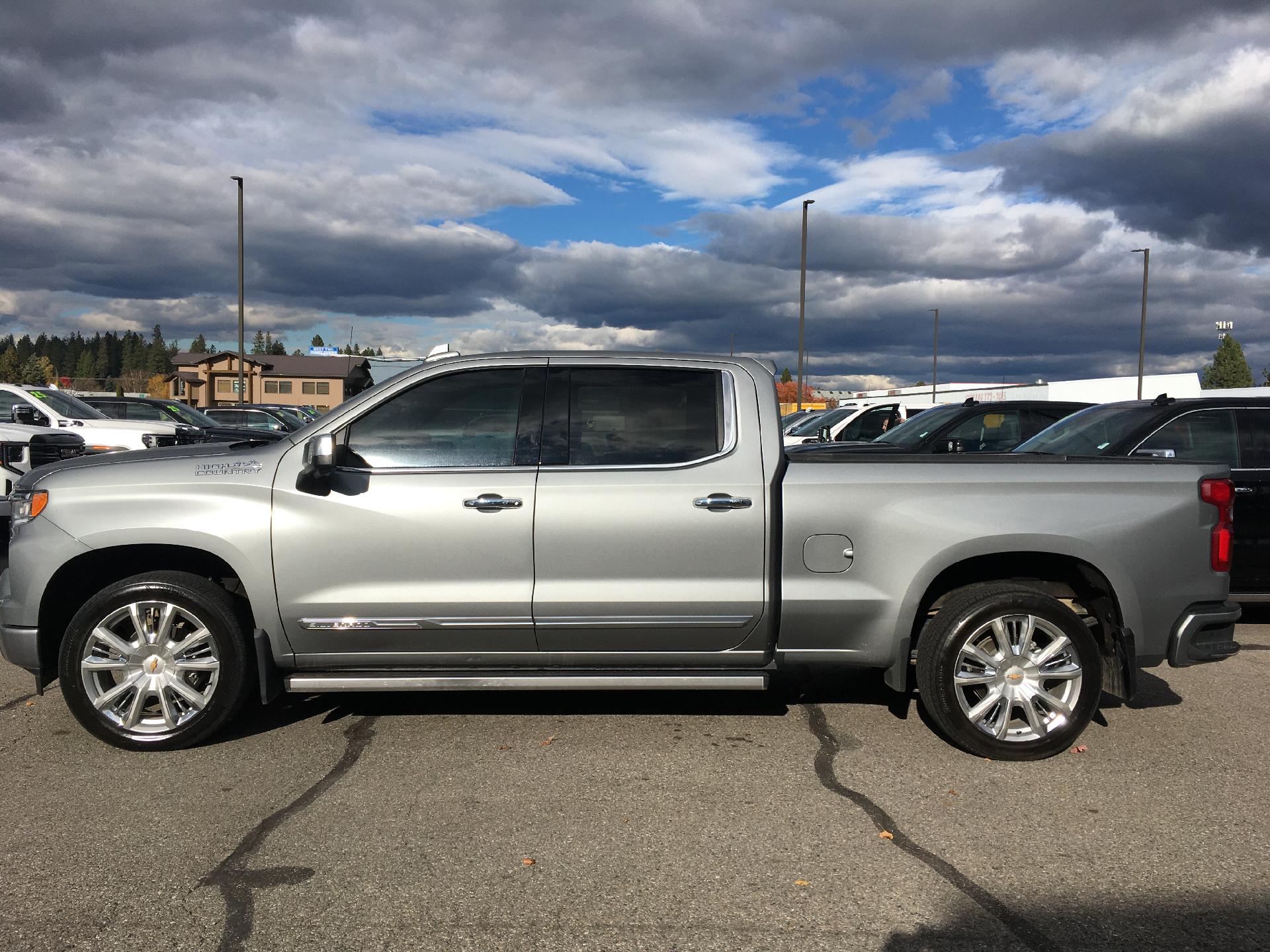 Used 2023 Chevrolet Silverado 1500 High Country with VIN 1GCUDJEL3PZ161737 for sale in Coeur D'alene, ID