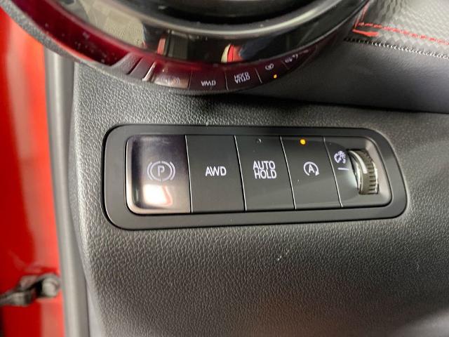 2025 Chevrolet Equinox Vehicle Photo in ALLIANCE, OH 44601-4622