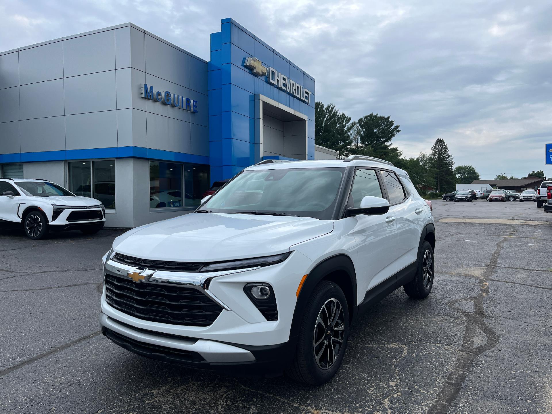 2024 Chevrolet Trailblazer Vehicle Photo in CLARE, MI 48617-9414