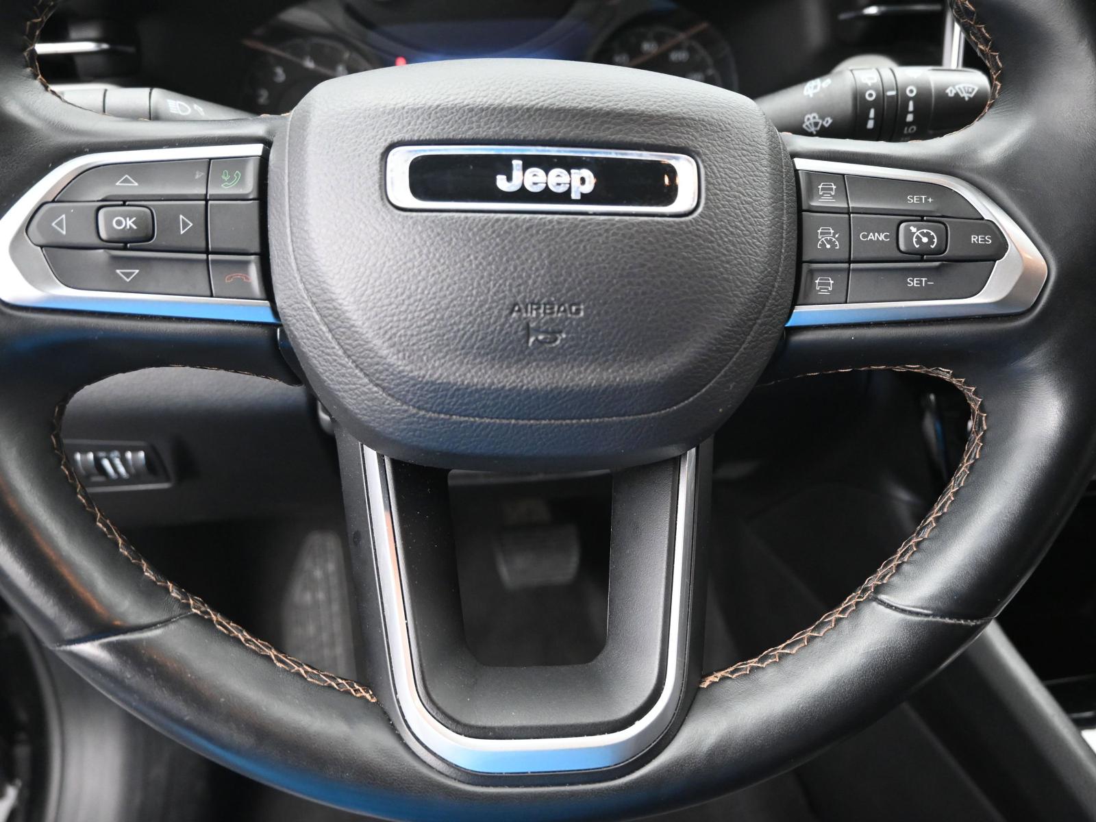 2022 Jeep Compass Vehicle Photo in Marion, IA 52302