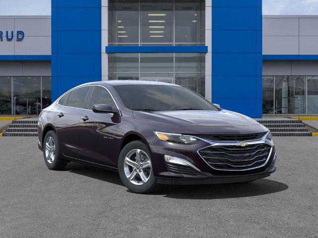 2025 Chevrolet Malibu Vehicle Photo in GREEN BAY, WI 54302-3701