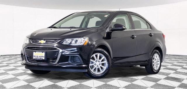 Used 2018 Chevrolet Sonic LT with VIN 1G1JD5SH7J4112757 for sale in Villa Park, IL