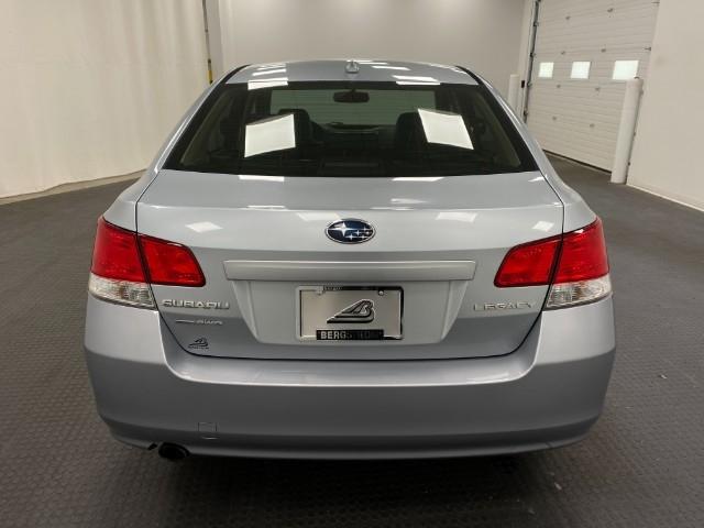 2013 Subaru Legacy Vehicle Photo in Appleton, WI 54913