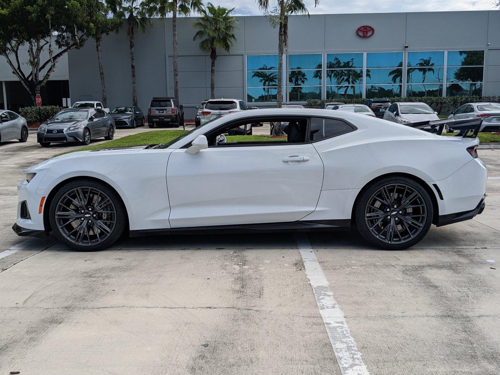 2018 Chevrolet Camaro Vehicle Photo in Davie, FL 33331