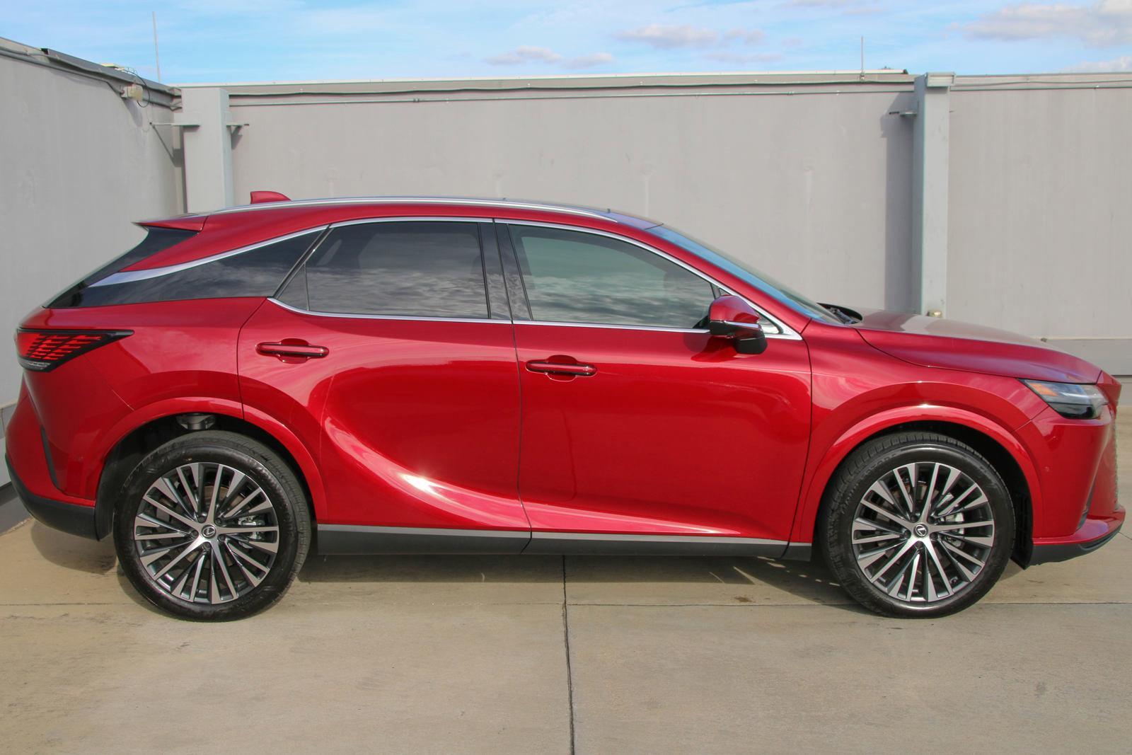 2024 Lexus RX 350 Vehicle Photo in SUGAR LAND, TX 77478