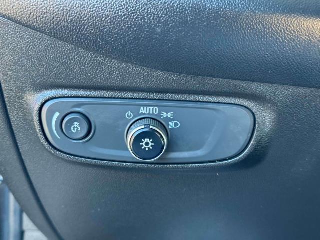 2022 Chevrolet Equinox Vehicle Photo in FREEPORT, NY 11520-3923