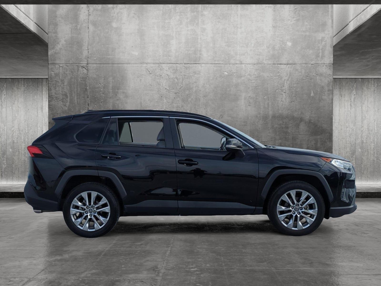 2020 Toyota RAV4 Vehicle Photo in Ft. Myers, FL 33907