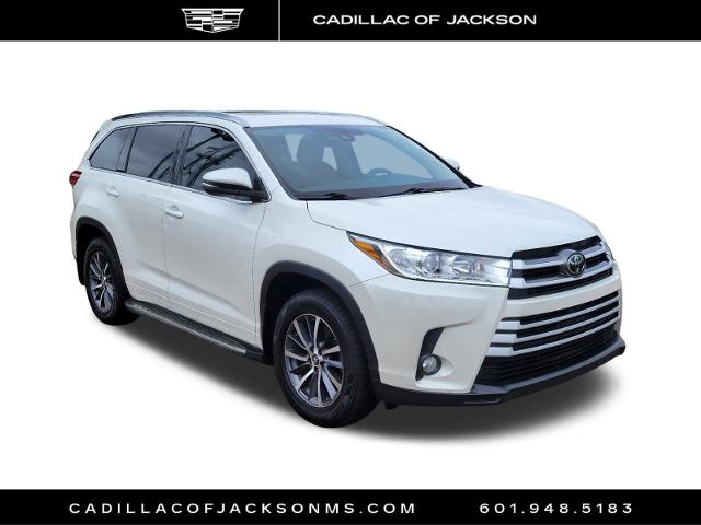 2017 Toyota Highlander Vehicle Photo in RIDGELAND, MS 39157-4406