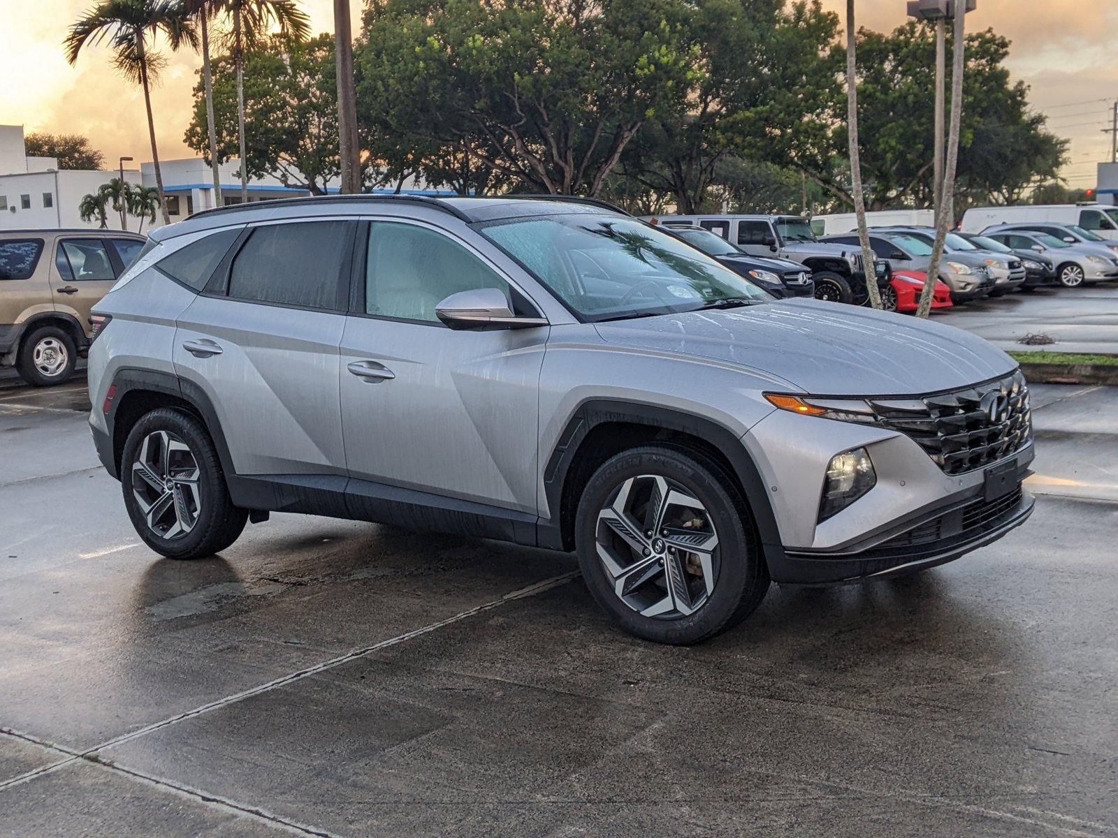 2022 Hyundai Tucson Hybrid Vehicle Photo in PEMBROKE PINES, FL 33024-6534