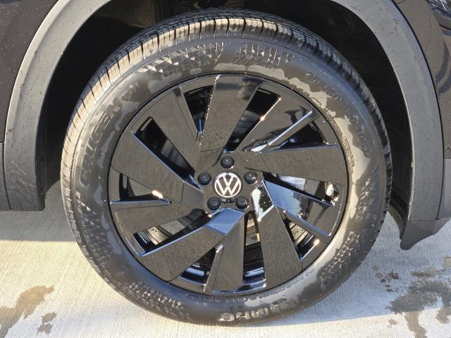 2025 Volkswagen Atlas Vehicle Photo in WEATHERFORD, TX 76087