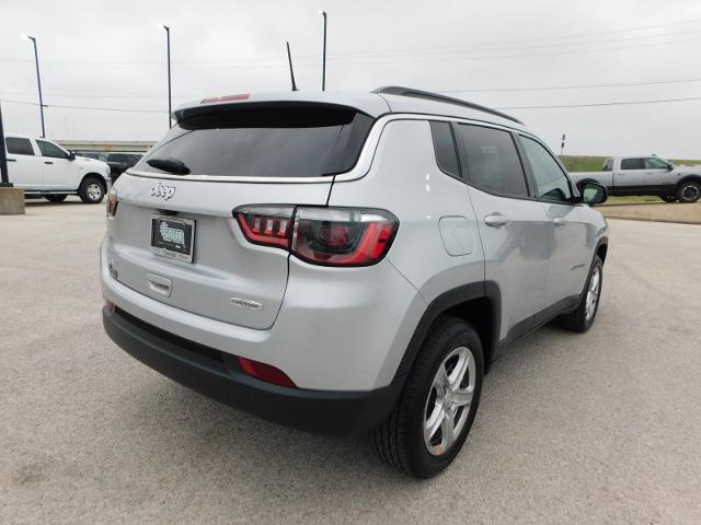 2024 Jeep Compass Vehicle Photo in Gatesville, TX 76528