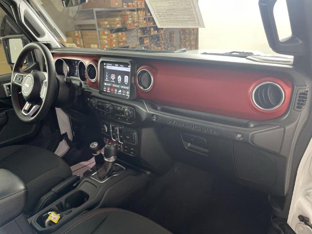 2023 Jeep Wrangler Vehicle Photo in GILBERT, AZ 85297-0402