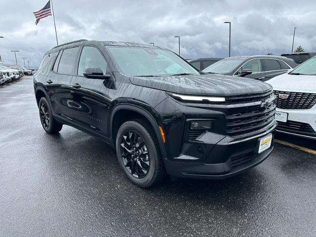 2024 Chevrolet Traverse Vehicle Photo in COLUMBIA, MO 65203-3903