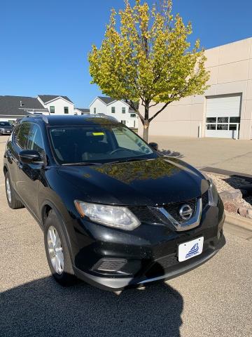 2016 Nissan Rogue Vehicle Photo in Oshkosh, WI 54901