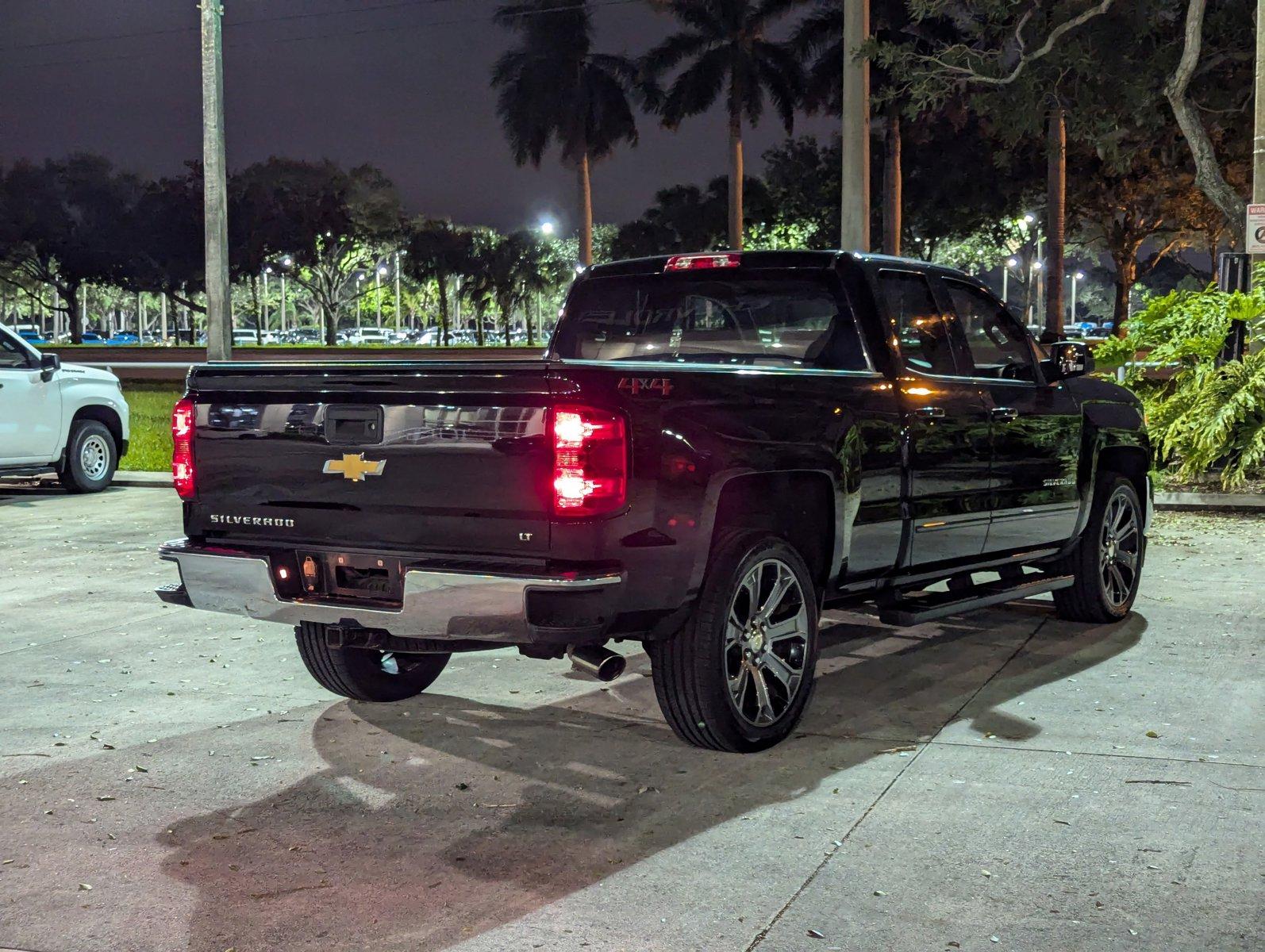 2018 Chevrolet Silverado 1500 Vehicle Photo in PEMBROKE PINES, FL 33024-6534