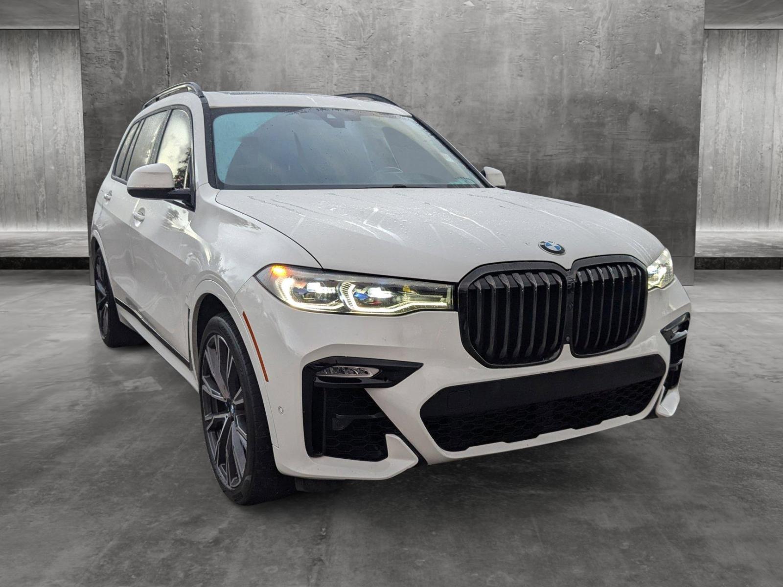 2022 BMW X7 M50i Vehicle Photo in Miami, FL 33169