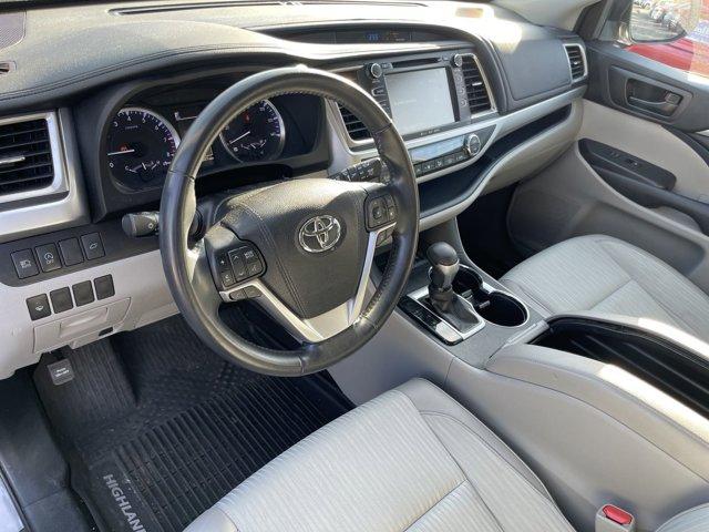 2018 Toyota Highlander Vehicle Photo in Flemington, NJ 08822