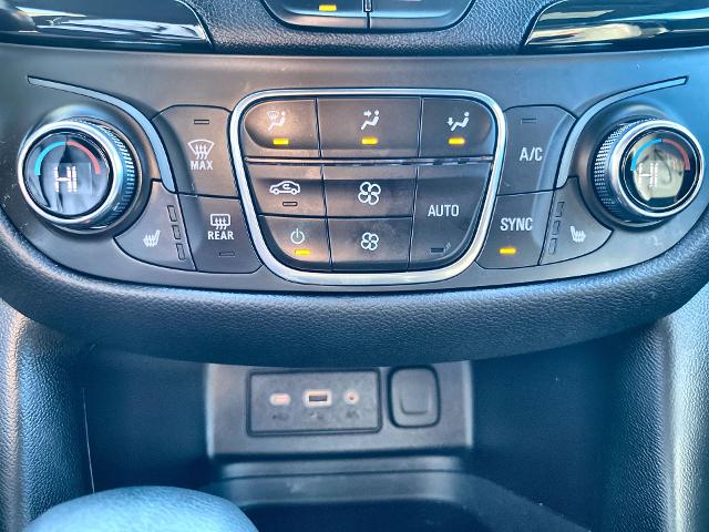 2022 Chevrolet Equinox Vehicle Photo in WILLIAMSVILLE, NY 14221-2883