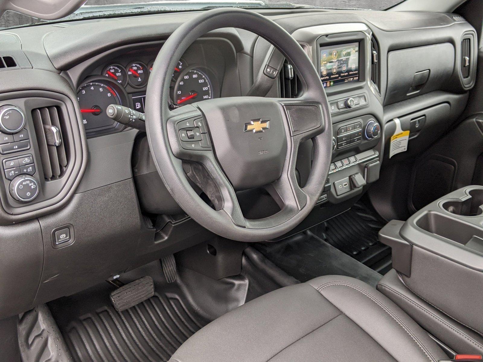 2025 Chevrolet Silverado 2500 HD Vehicle Photo in TIMONIUM, MD 21093-2300