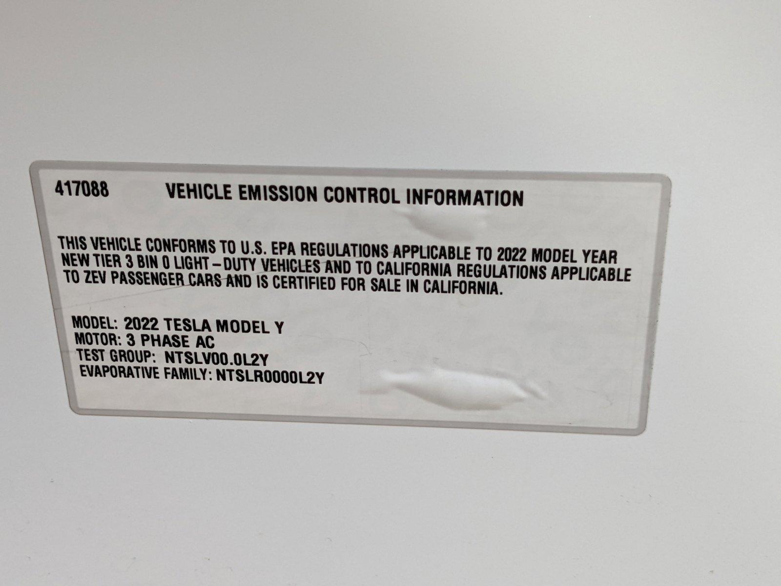 2022 Tesla Model Y Vehicle Photo in VALENCIA, CA 91355-1705