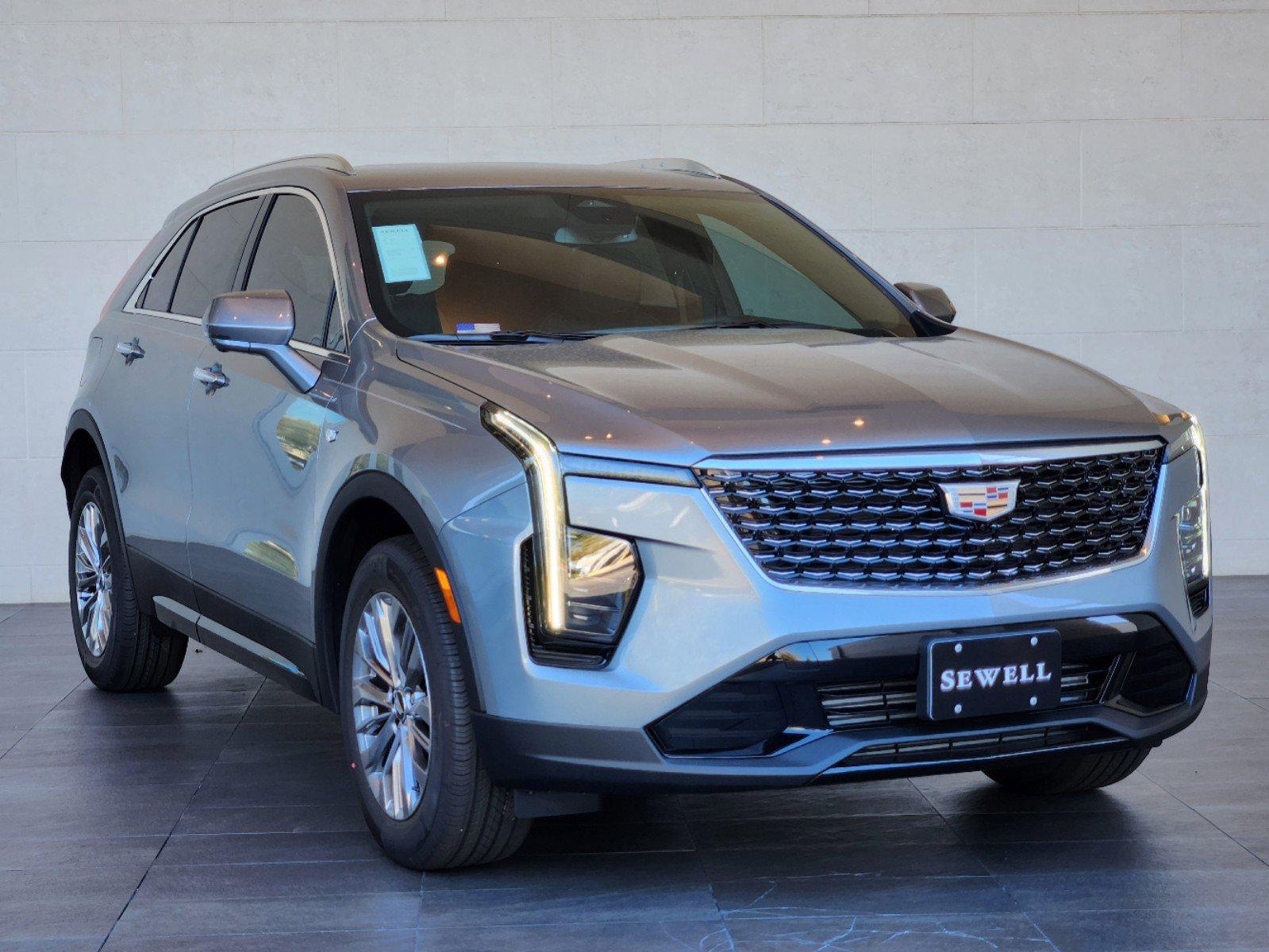 2025 Cadillac XT4 Vehicle Photo in HOUSTON, TX 77079-1502