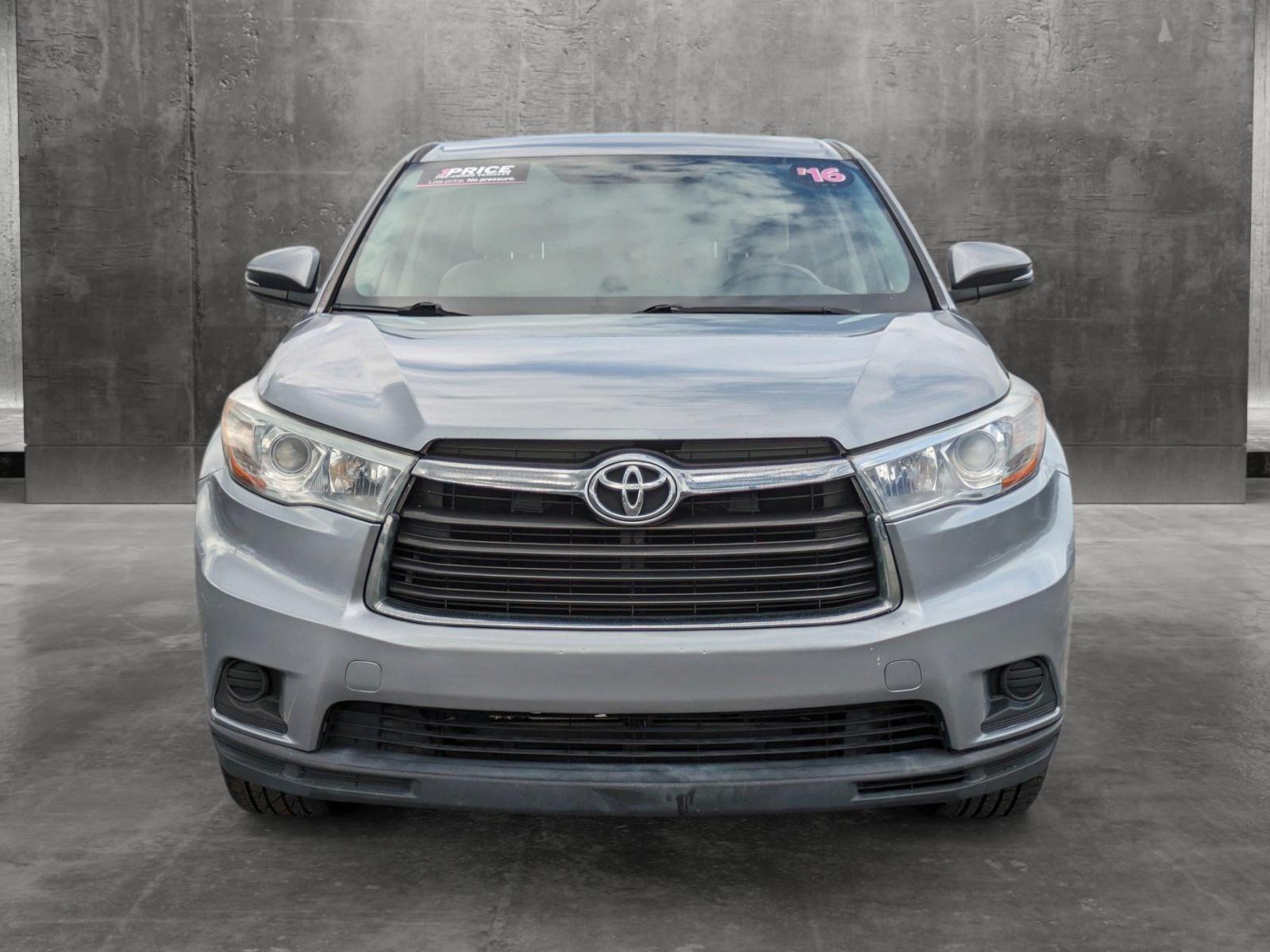 2016 Toyota Highlander Vehicle Photo in Clearwater, FL 33764