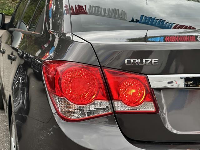 2014 Chevrolet Cruze Vehicle Photo in DOUGLASTON, NY 11362-1062