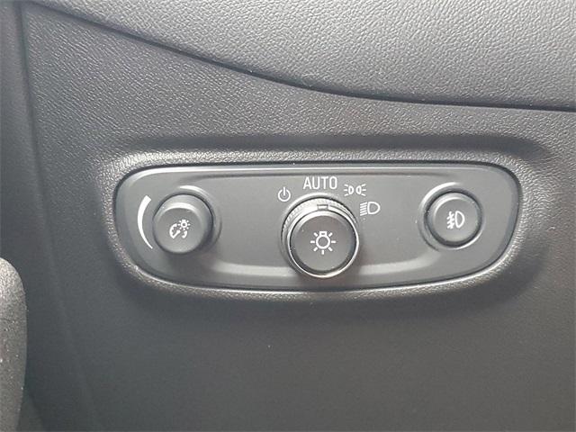 2021 Chevrolet Equinox Vehicle Photo in GRAND BLANC, MI 48439-8139