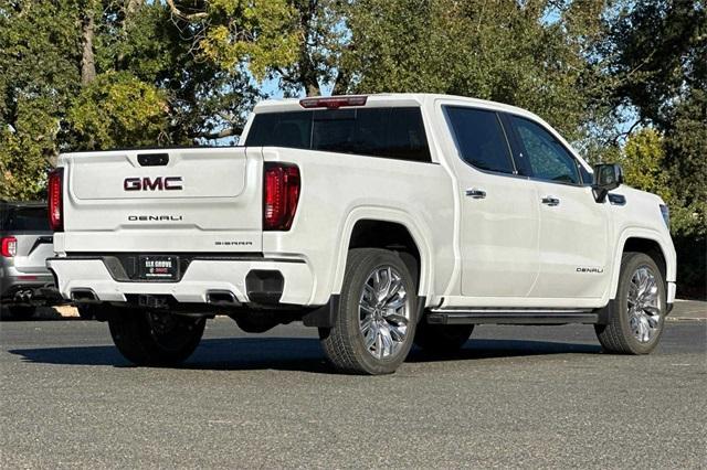 2024 GMC Sierra 1500 Vehicle Photo in ELK GROVE, CA 95757-8703