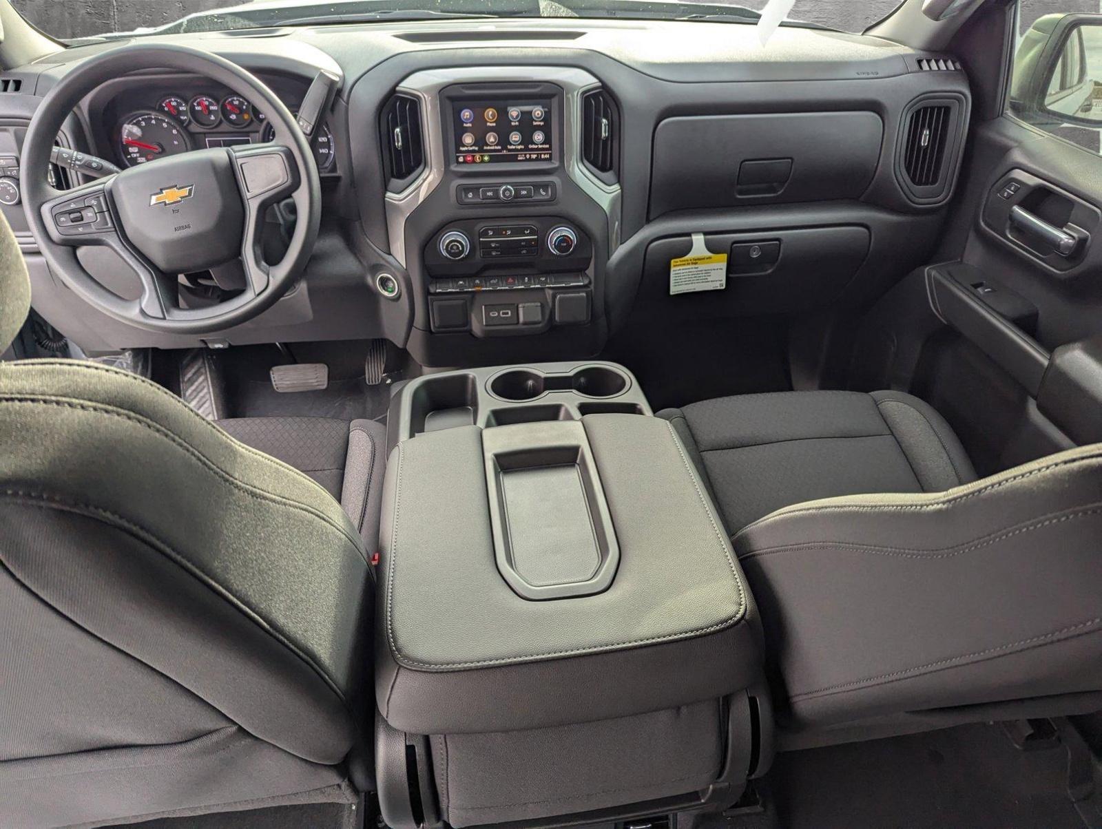 2025 Chevrolet Silverado 1500 Vehicle Photo in PEMBROKE PINES, FL 33024-6534