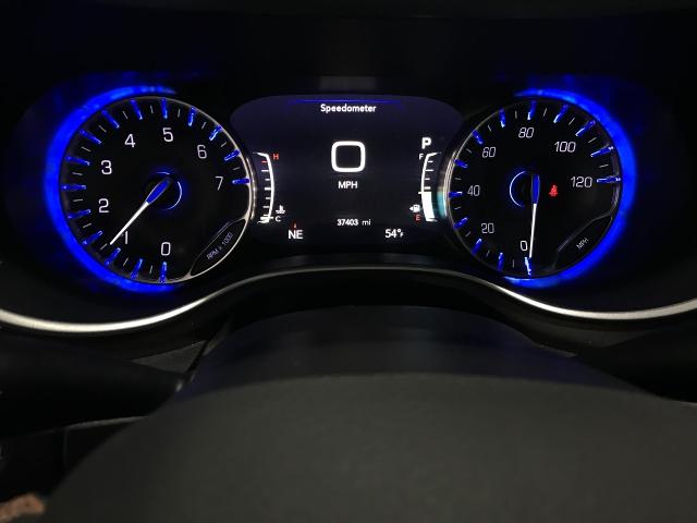 2020 Chrysler Pacifica Vehicle Photo in GREEN BAY, WI 54303-3330