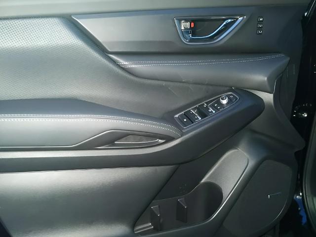 2025 Subaru Ascent Vehicle Photo in Green Bay, WI 54304