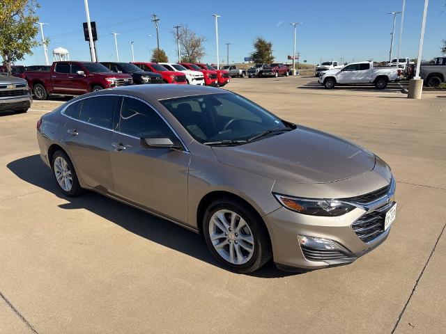 Used 2022 Chevrolet Malibu 1LS with VIN 1G1ZB5ST5NF208863 for sale in Waxahachie, TX