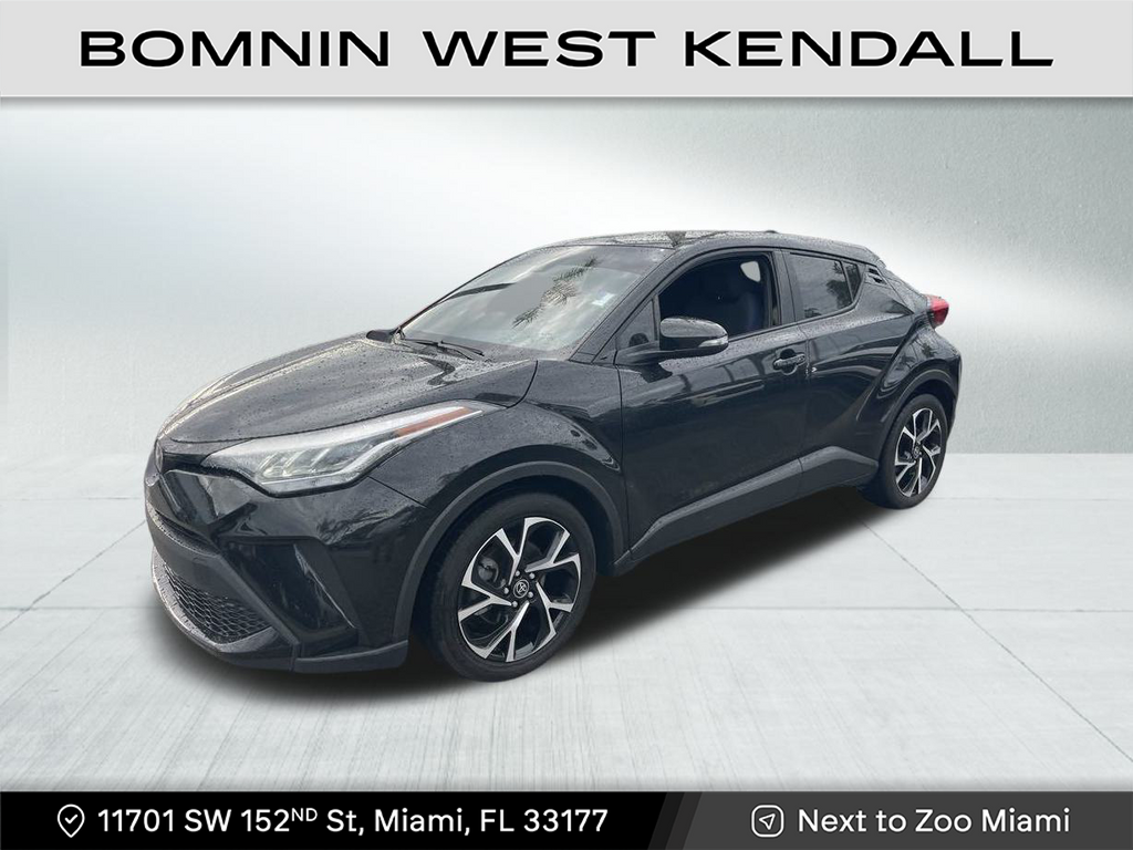 Used 2022 Toyota C-HR XLE with VIN NMTKHMBX5NR141944 for sale in Miami, FL