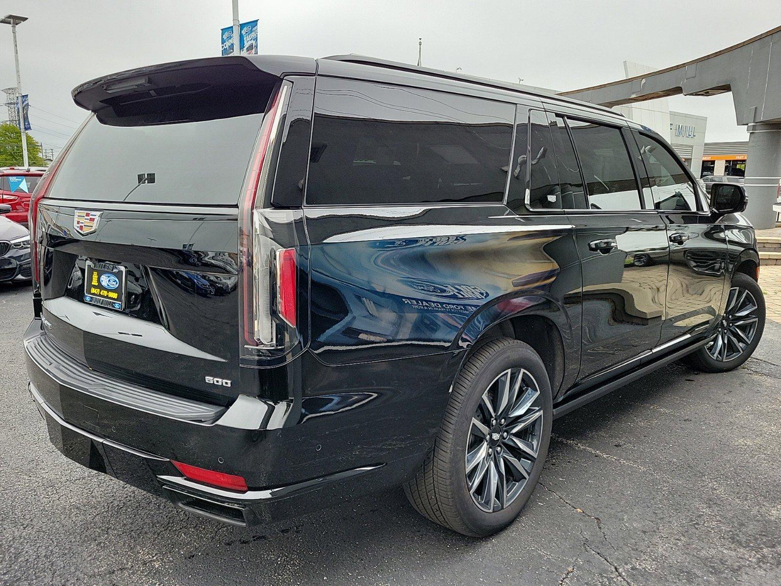 2024 Cadillac Escalade ESV Vehicle Photo in Plainfield, IL 60586