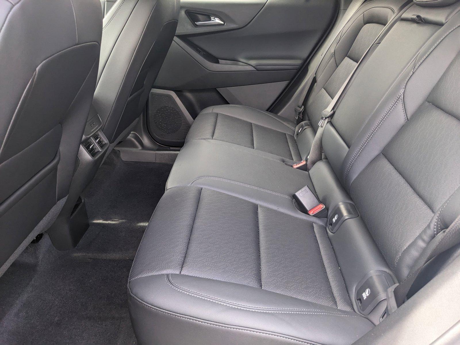 2025 Chevrolet Equinox Vehicle Photo in GREENACRES, FL 33463-3207