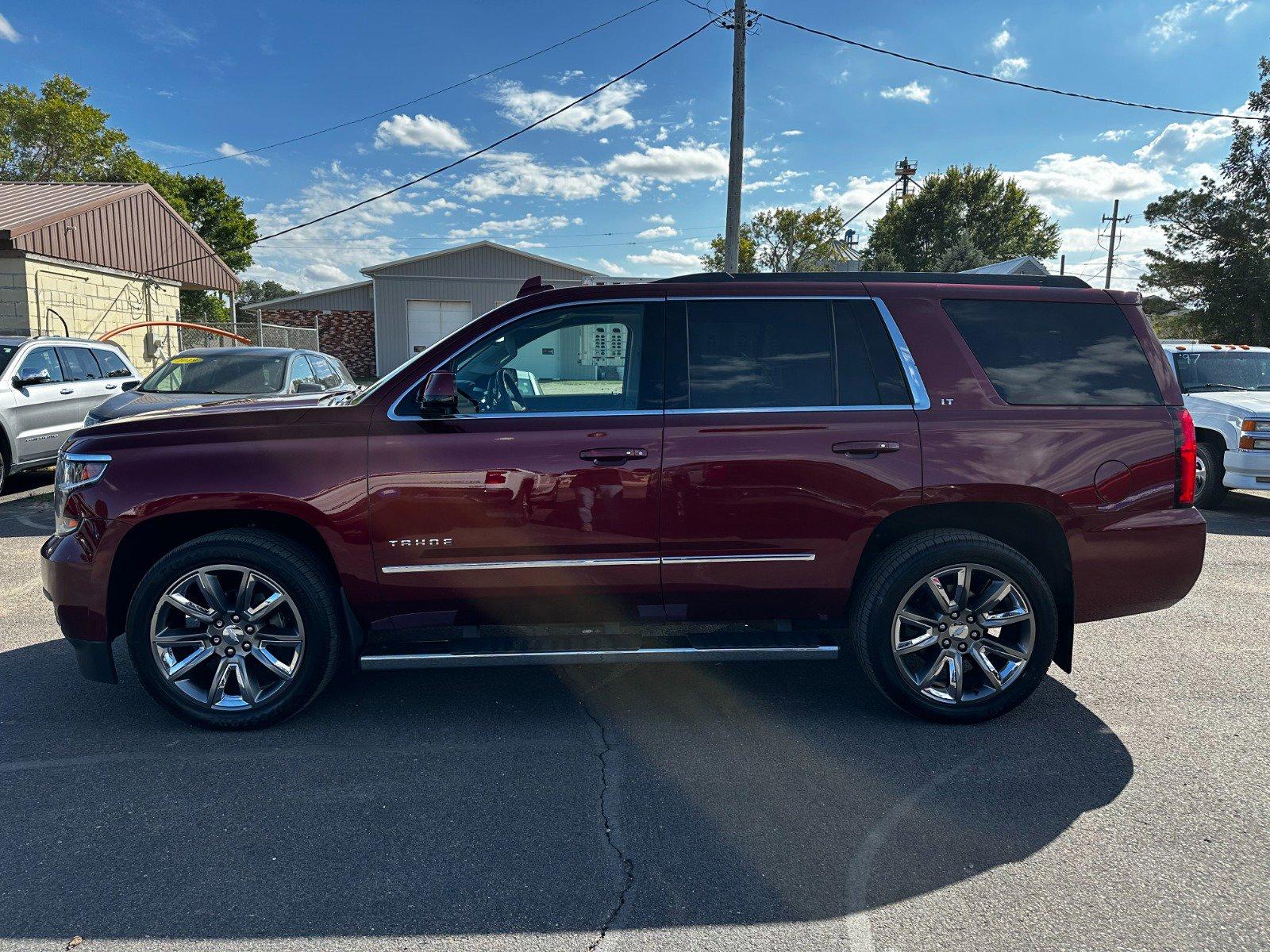 Used 2019 Chevrolet Tahoe LT with VIN 1GNSKBKCXKR226655 for sale in Edgerton, Minnesota