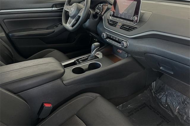 2022 Nissan Altima Vehicle Photo in ELK GROVE, CA 95757-8703