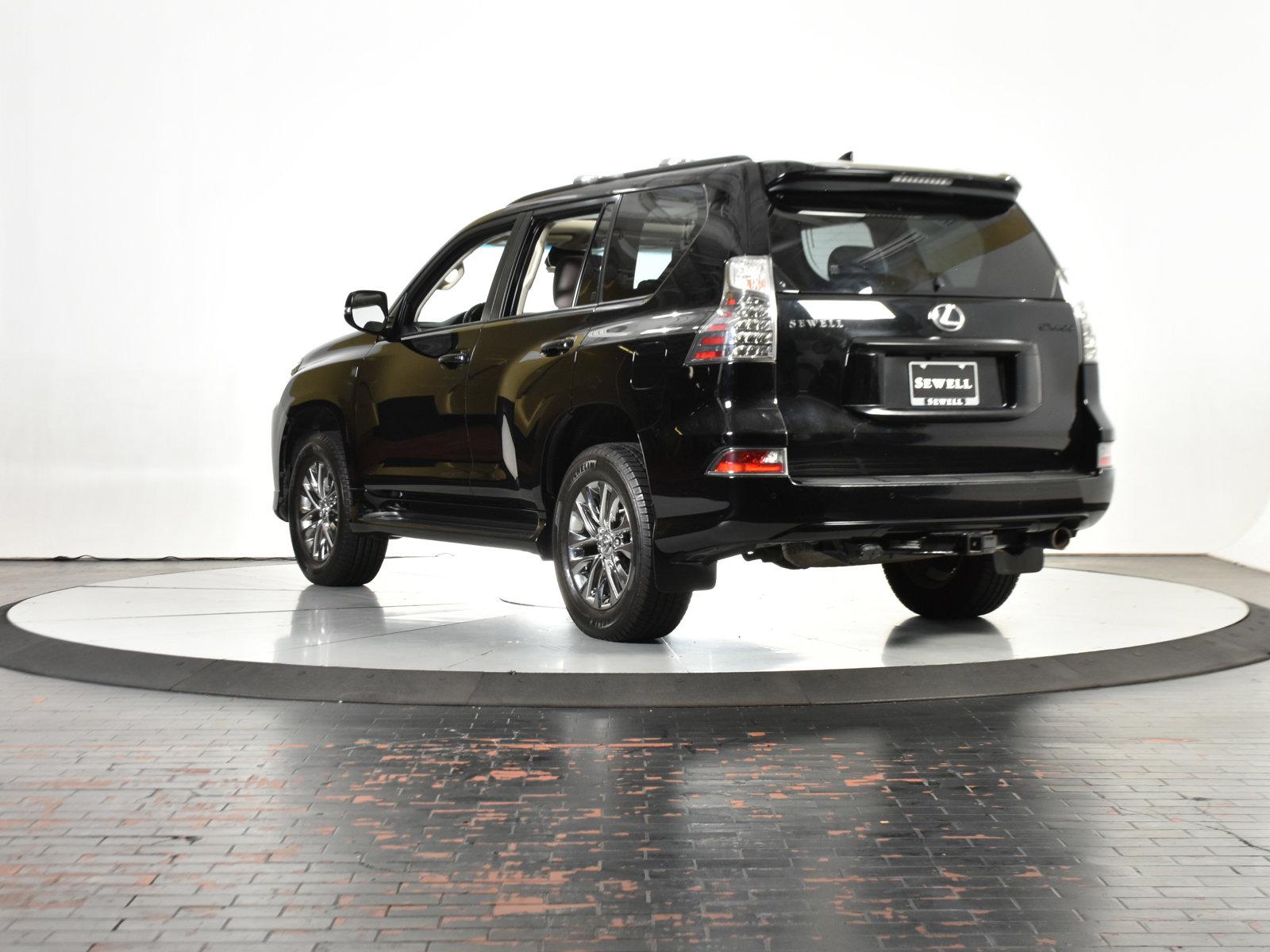 2020 Lexus GX 460 Vehicle Photo in DALLAS, TX 75235